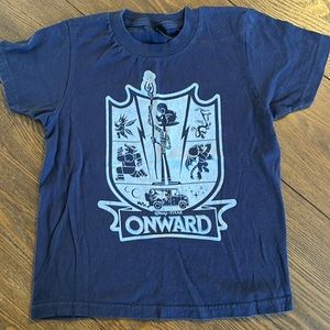 Size S Disney onward shirt